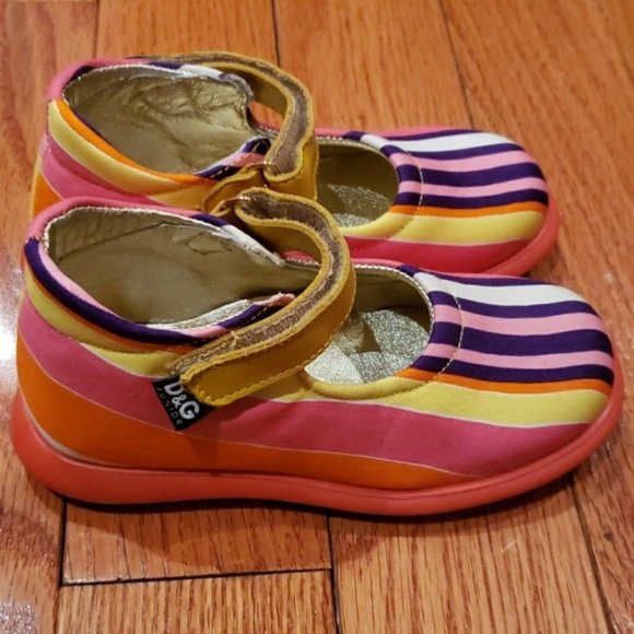 Authentic NIB Dolce & Gabbana Jr Colorful sandals - Picture 1 of 7